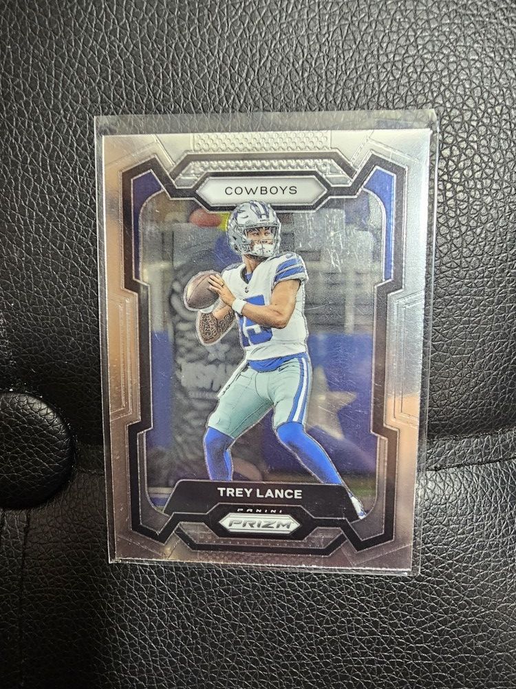 TREY LANCE COWBOYS PRIZM NFL PANINI SPORTS CARD