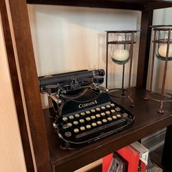 Antique Corona 3 Folding Typewriter