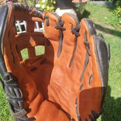 Baseball Glove 
