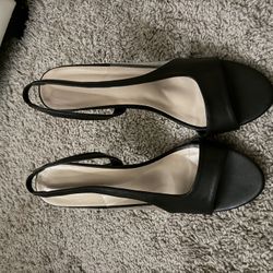 Black heels 9.5
