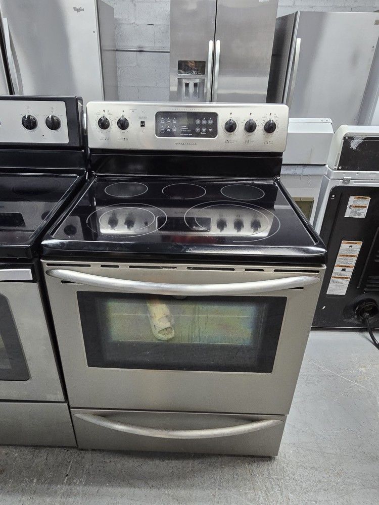 Stove Frigidaire