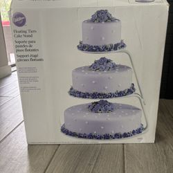 Wilton Floating Tiers Cake Stand
