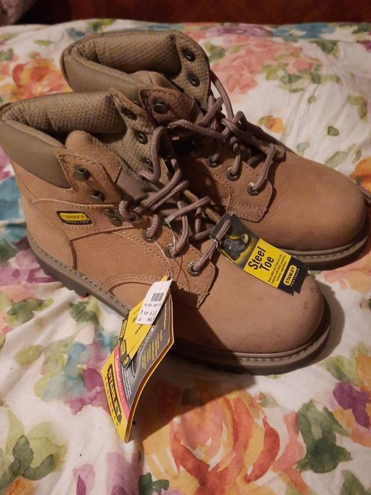 Work Boots Size 6.5  Mens