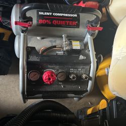 Compresor Husky 4.5 Gallon  Nuevo