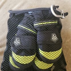 Dog Booties, Medium (Also XL And XXL)