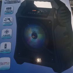 FISHER Bluetooth Speaker  & FM Radio 