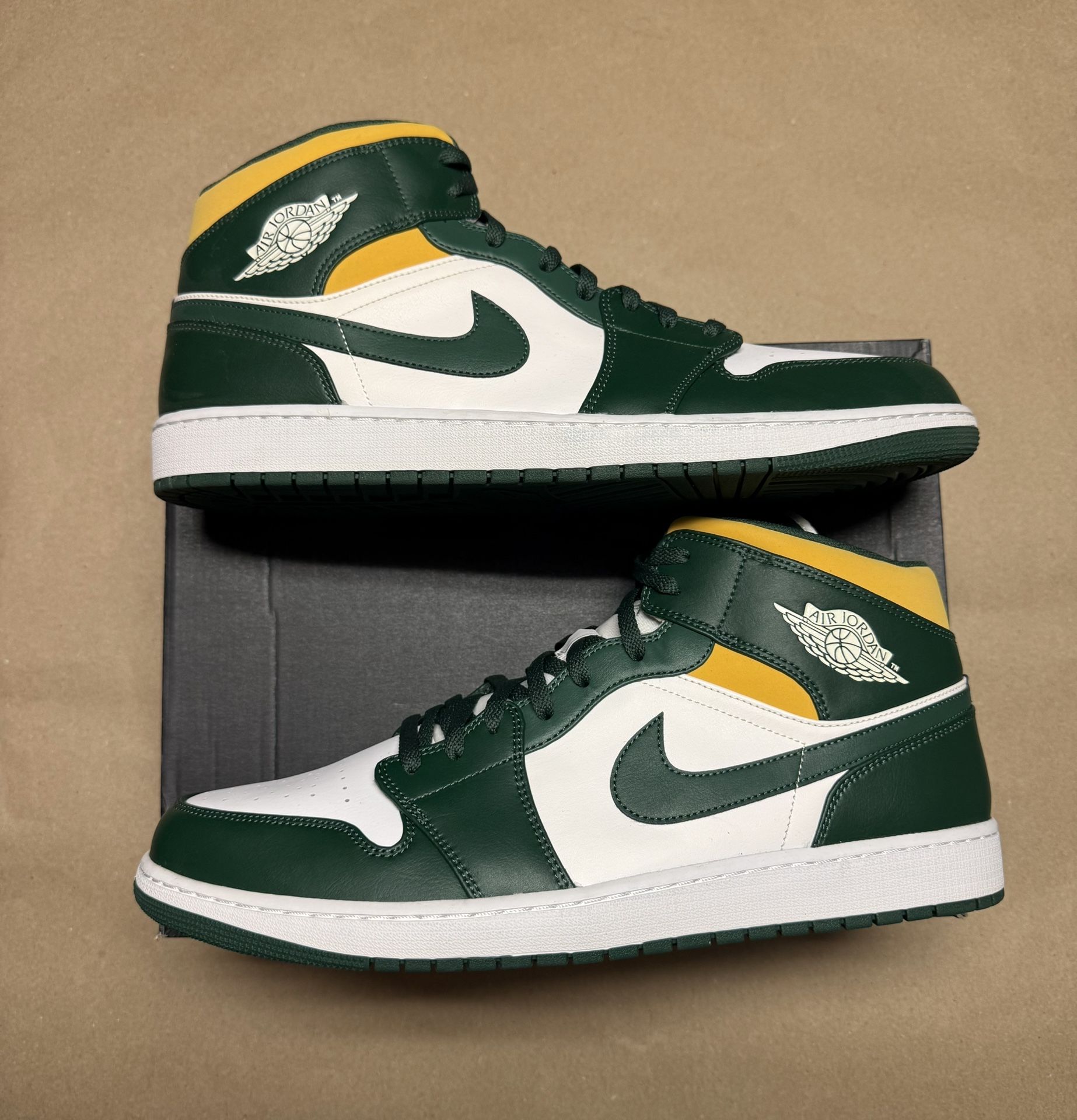 Nike Air Jordan 1 Mid Retro Mens size 18 Rare Sonics NEW!