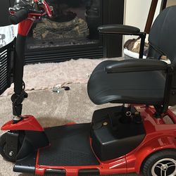 Like NEW 3 Wheel Scootet
