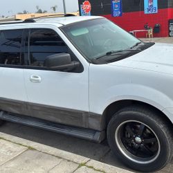 2003 Ford Expedition