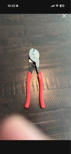 Milwaukee 10” cable cutters