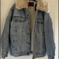 Oversized Levi Denim Jacket 