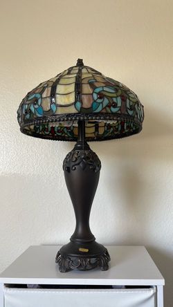 Dale Tiffany Inc. Lamp