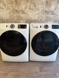 GE washer and dryer laundry