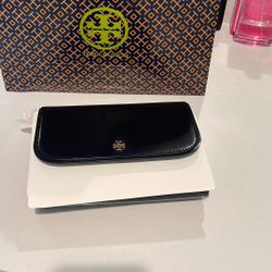 Tory Burch   ***   Emerson Smooth Chain Wallet