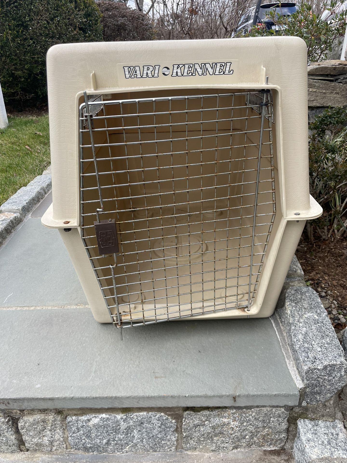 Dog Kennel By Vari