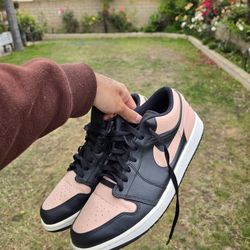 Size 11.5 - Air Jordan 1 Low Crimson Tint