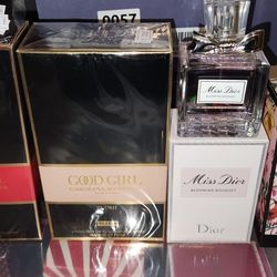 Mother's Day SALE On Perfume 