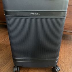  Brand new  - Carry on Roller Bag