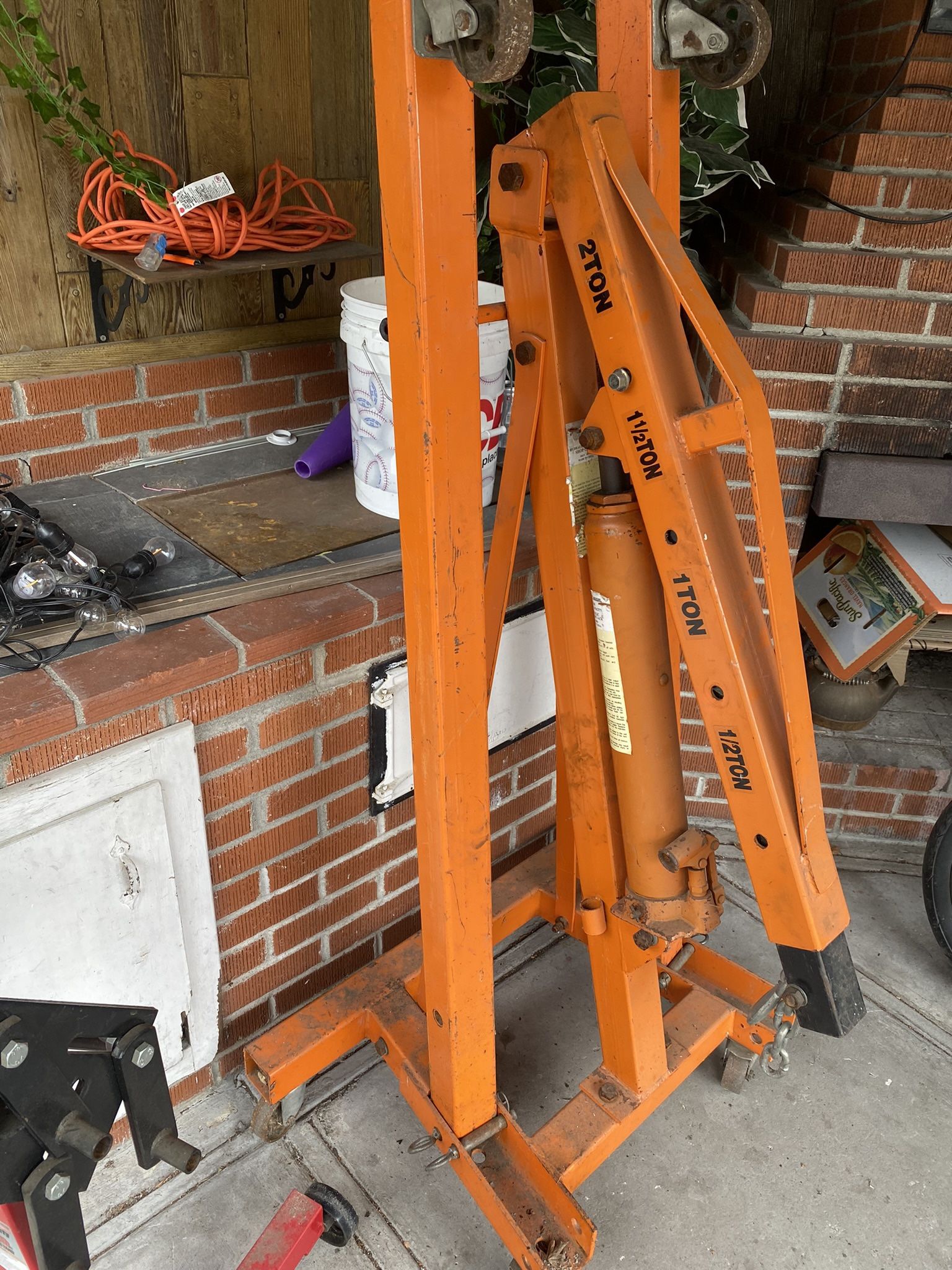 2 Ton Engine Hoist for Sale in Pinole, CA OfferUp
