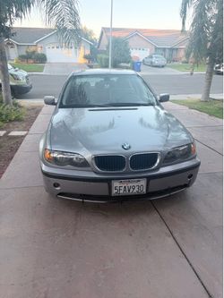 2003 BMW 325i