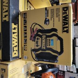 DEWALT 2000A Portable Jump Starter with Digital Inflator