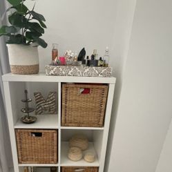 White 6 Cubes Organizer 