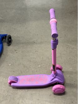 Child scooter