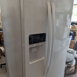 Whirlpool Side-by-side Refrigerator 