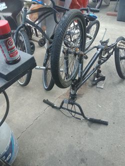 Mongoose Bike 20" Rim Needs 9T Cog $45 Obo