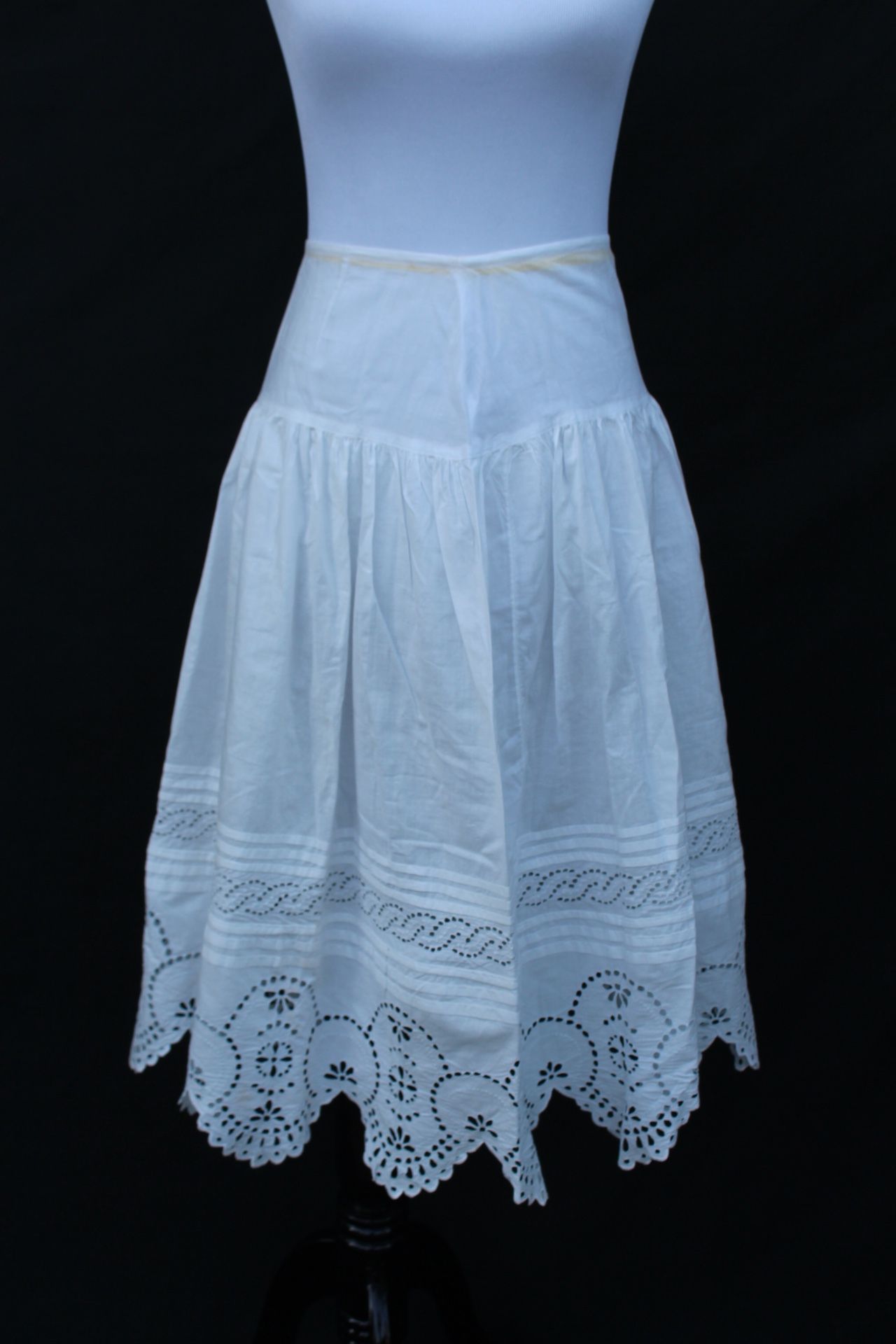 Lovely Victorian White Cotton Petticoat/Skirt w/Cutwork Detail