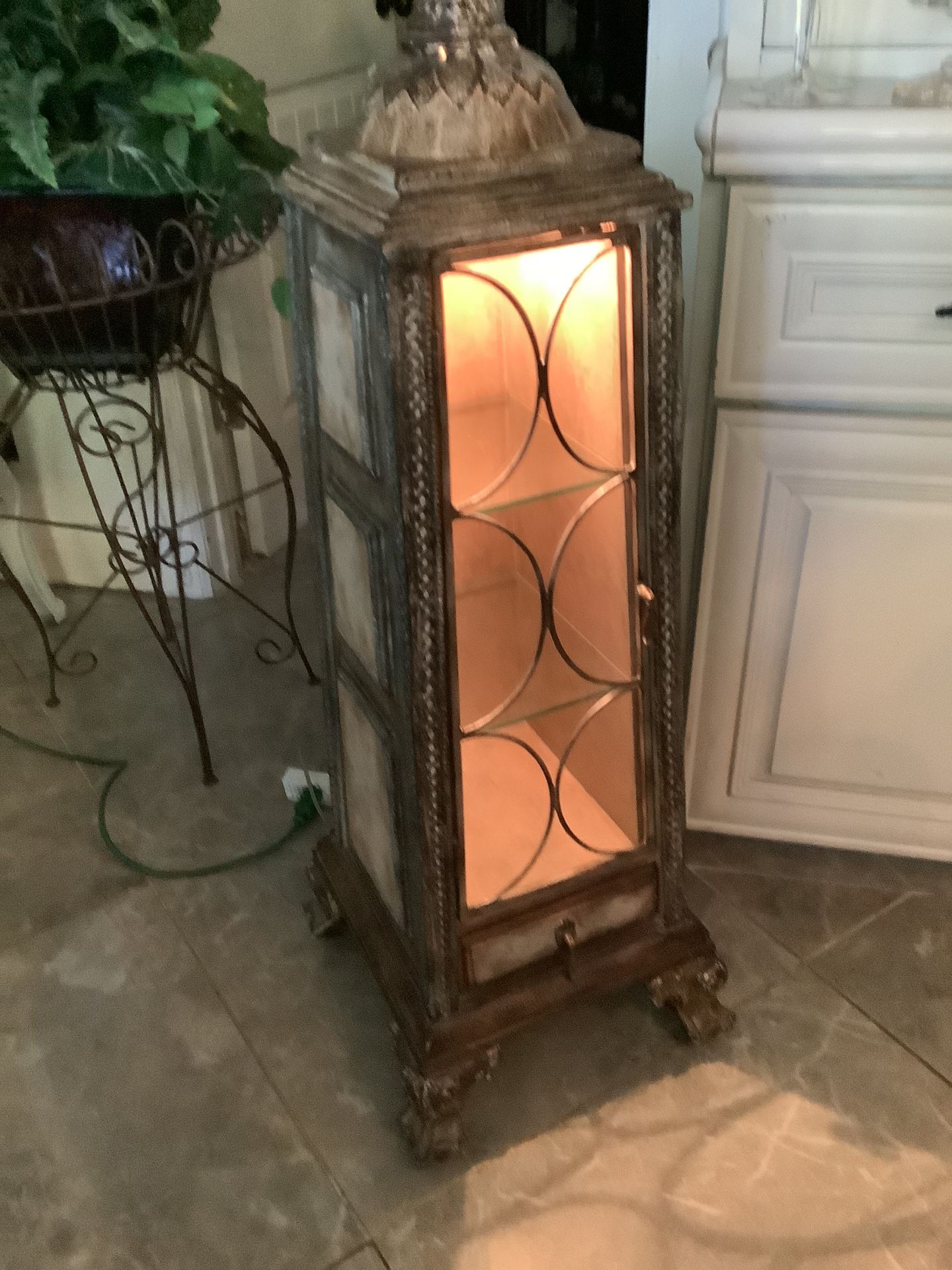 Lighted Curio Cabinet Countertop Size
