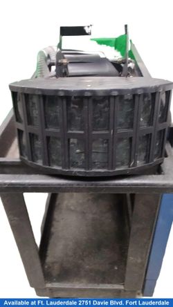 Aggressor Tri Led Black DJ Light