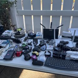 Garage Sale Outer Dr And Monroe 