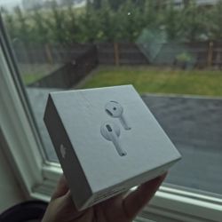 Airpods 4