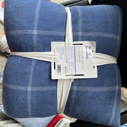 Brand New Blanket For $15