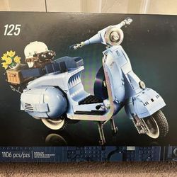Lego Vespa