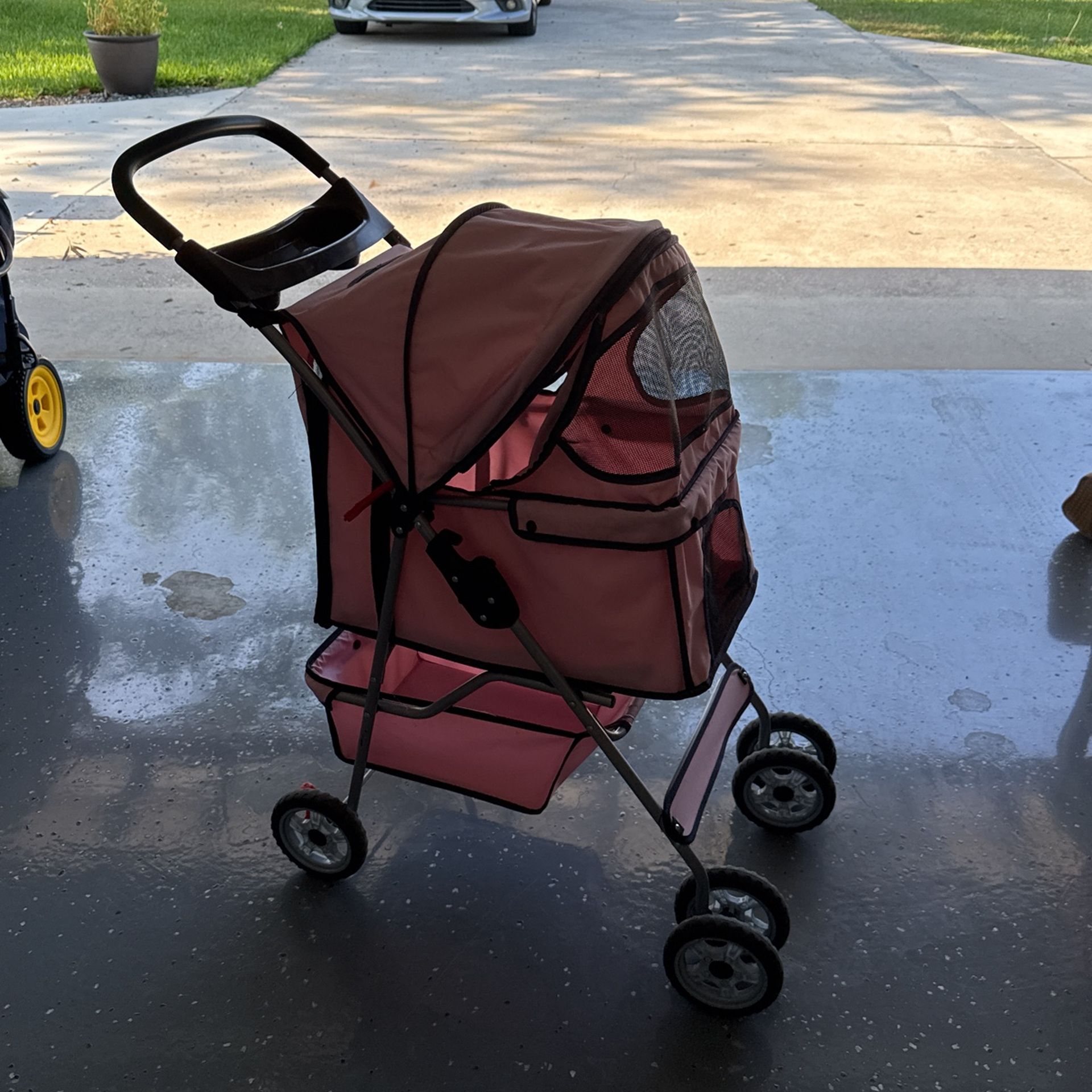 Pink Stroller For Your Pet