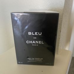 blue de Chanel Paris