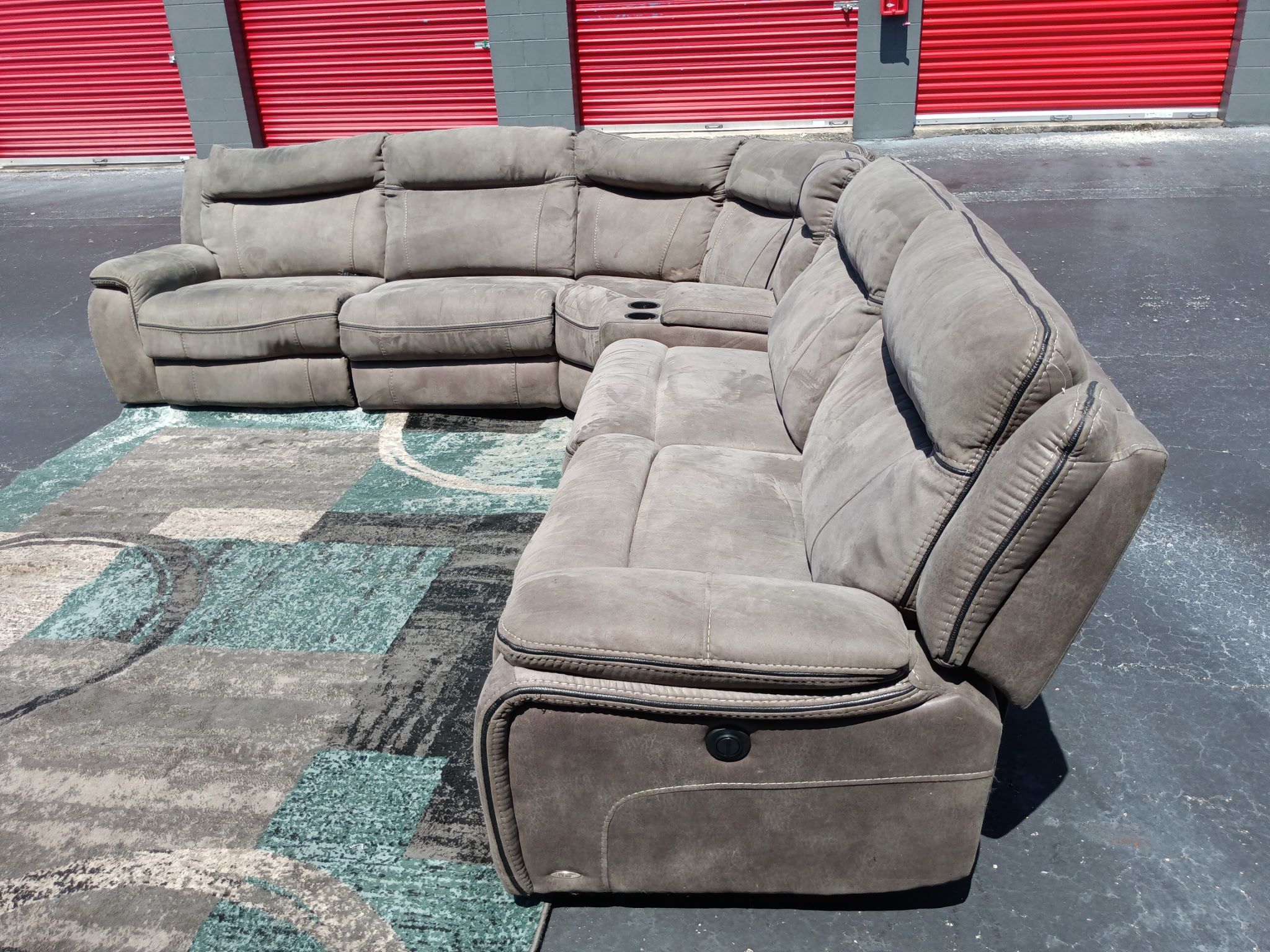 Cindy Crawford sectional Recliner