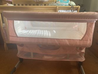 Bedside Sleeper Bedside Cribs, Baby Bassinet 3 in 1 Travel Baby Crib Baby Bed