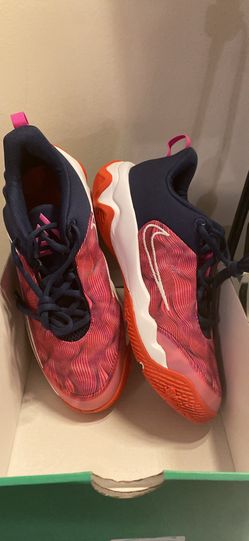 6.5Y Nike Giannis Zoom