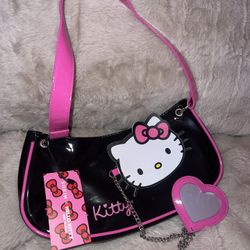 Hello Kitty Shoulder Purse 