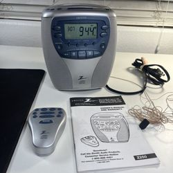 Zenith Alarm Clock AM/FM Radio Dual Alarm plus Soothing Sound Therapy Z250