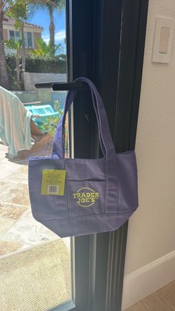 BRAND NEW Trader Joes mini tote