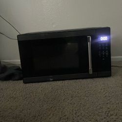 Hamilton Beach Microwave Black 1000 Watts