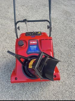 Toro Powerclear 210E Pull Or Electric Start 21” 2-cycle With New Paddles 