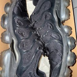 Black Vapormax