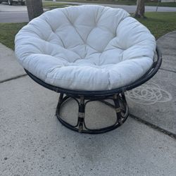 Papa San Chair With Cushion