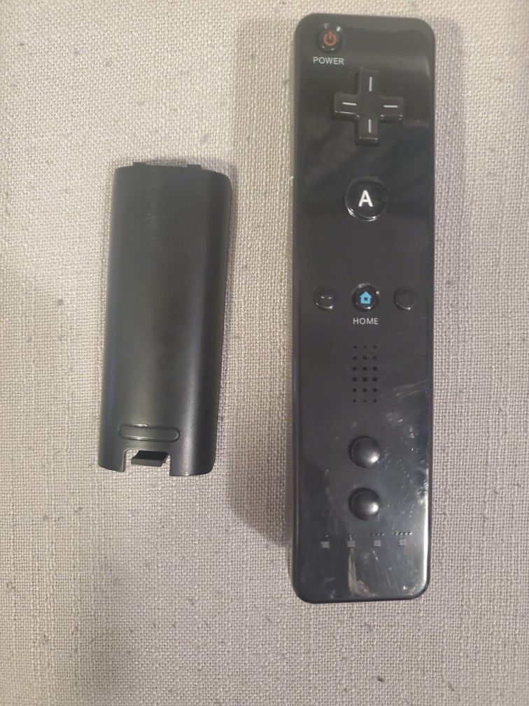 Black Nintendo Wii Controller