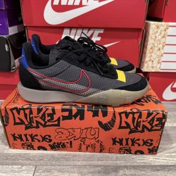 Nike waffle racer women size 10 $80